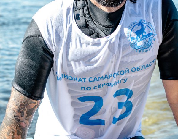 Дизайн нанесения логотипа на одежду для Самарской федерации сёрфинга